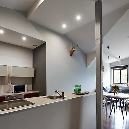 Apartment Playhouse